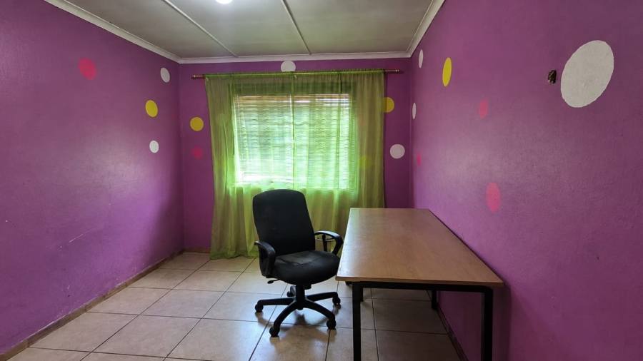 3 Bedroom Property for Sale in Hexpark Western Cape